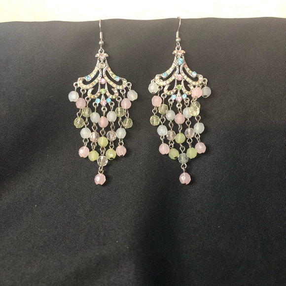 Chandelier Earrings Set - Picture 2 of 3